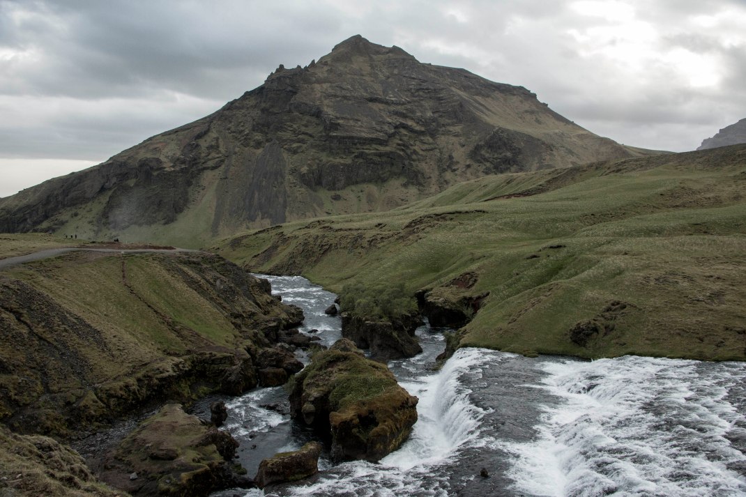 Icelandic river and mountain | Crank & Cog cycle tour of Iceland.